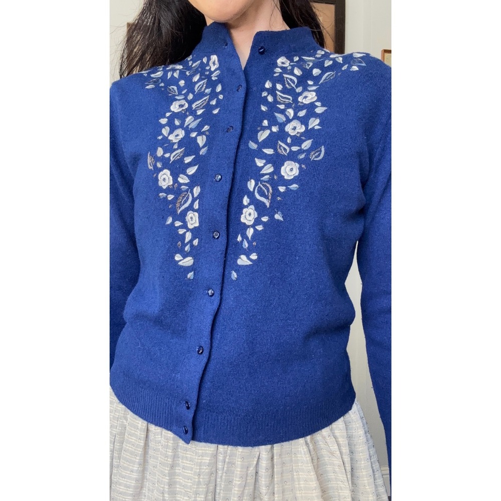 Vintage 60s Luisa Spagnoli Italy Blue Embroidered Floral Wool Cardigan Sweater - Picture 7 of 8
